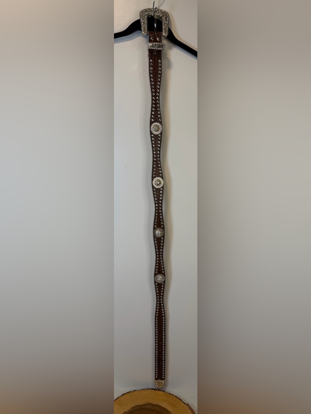 Blazin Roxx Brown Belt with Rhinestones and Conchos Scalloped Western Large - Picture 8 of 8